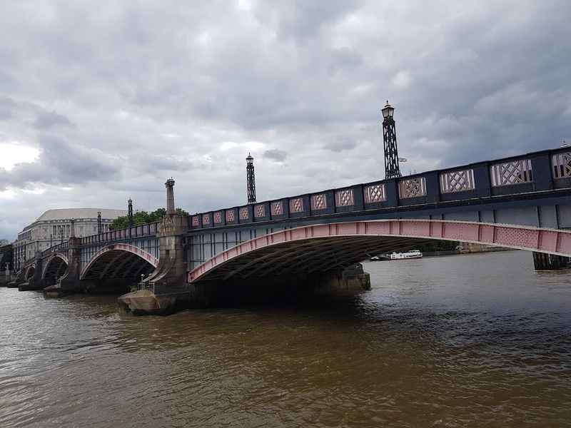 Lambeth Bridge