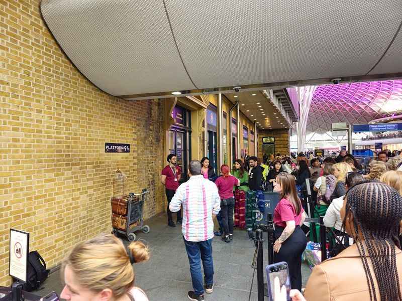 King's Cross Station, Platform Nine and Three-Quarters