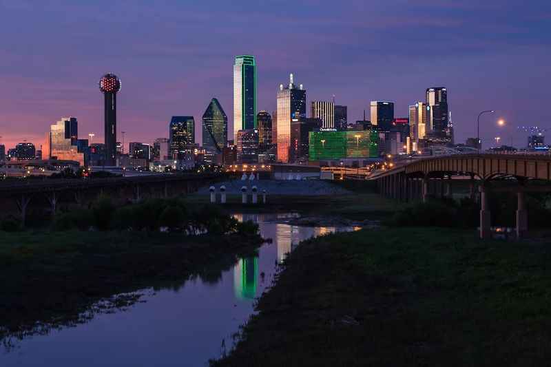 Kid-friendly Things to Do in Dallas at Night & Late Afternoon