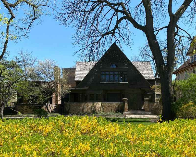 Frank Lloyd Wright Home and Studio