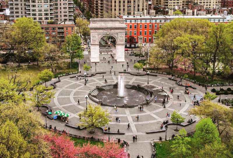 Washington Square Park