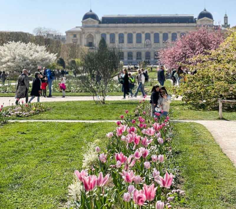 good place to visit in paris