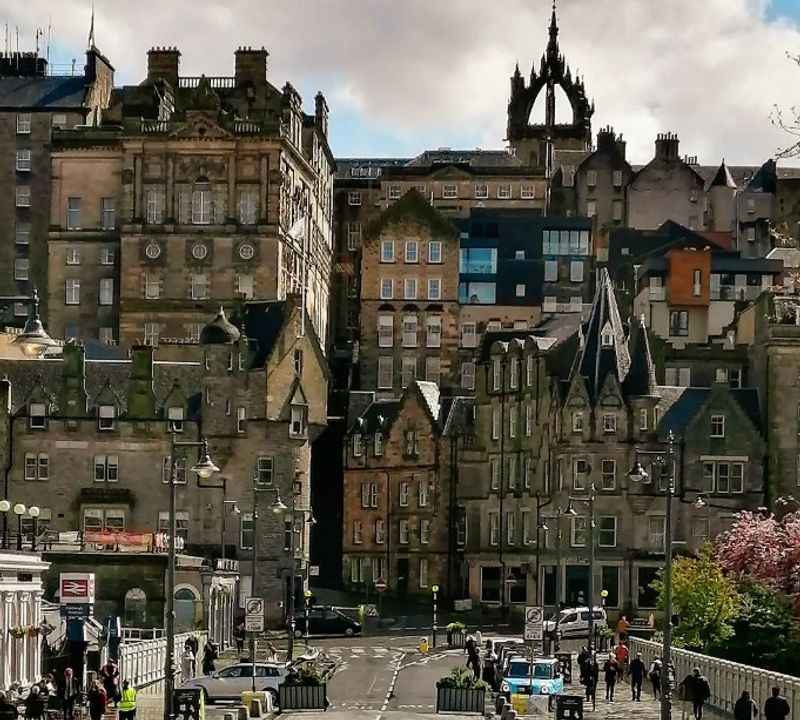  Edinburgh Old Town