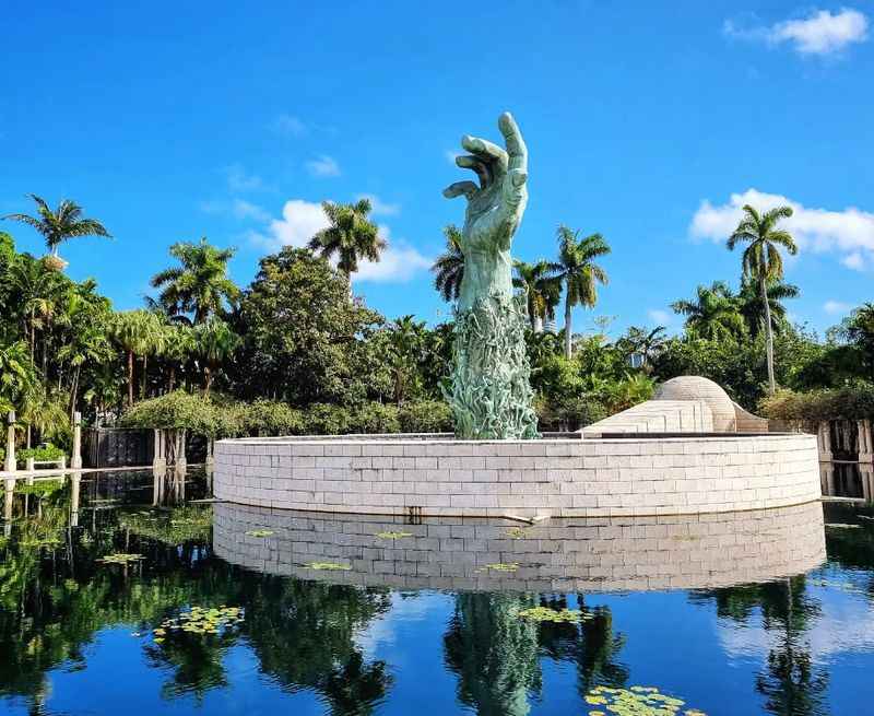 Holocaust Memorial Miami Beach