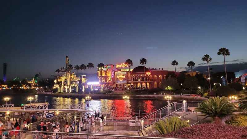 Unique & Fun Things to Do at CityWalk at Night