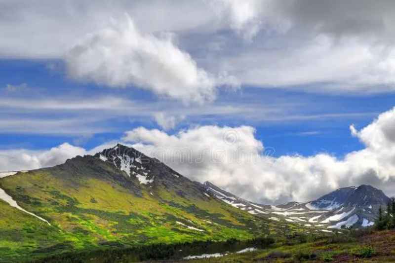 Flattop Mountain Trail