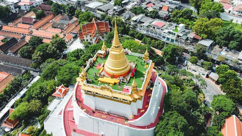 Wat Saket temple