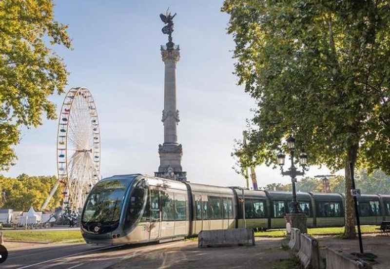  Place des Quinconces Public Square