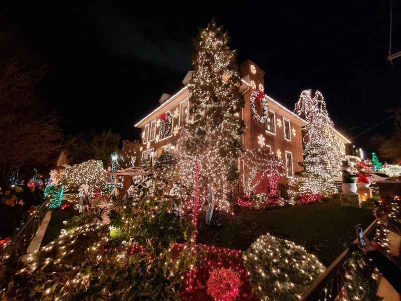 Dyker Heights Christmas Lights