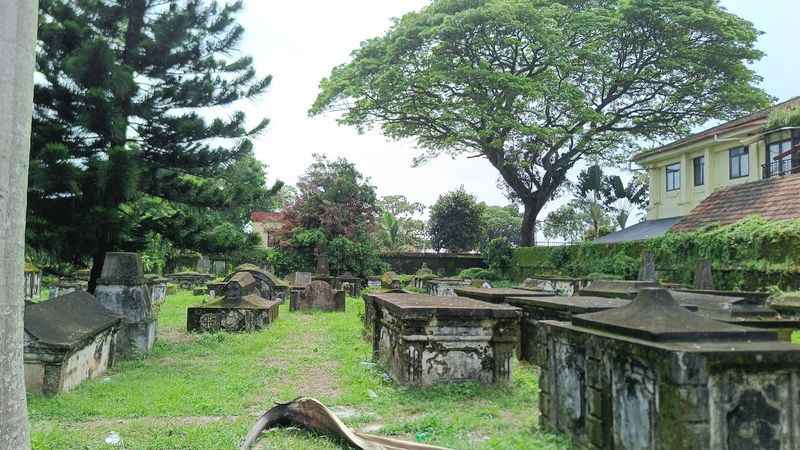 Dutch Cemetery