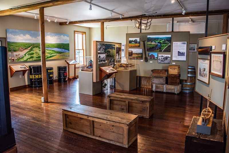 Connecticut River Museum