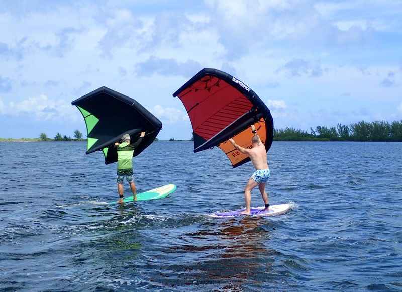 windsurfing