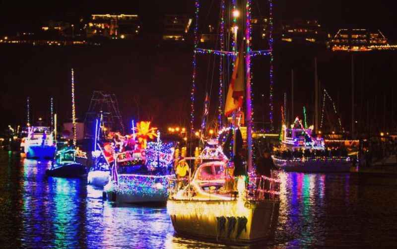 Holiday Boat Parade