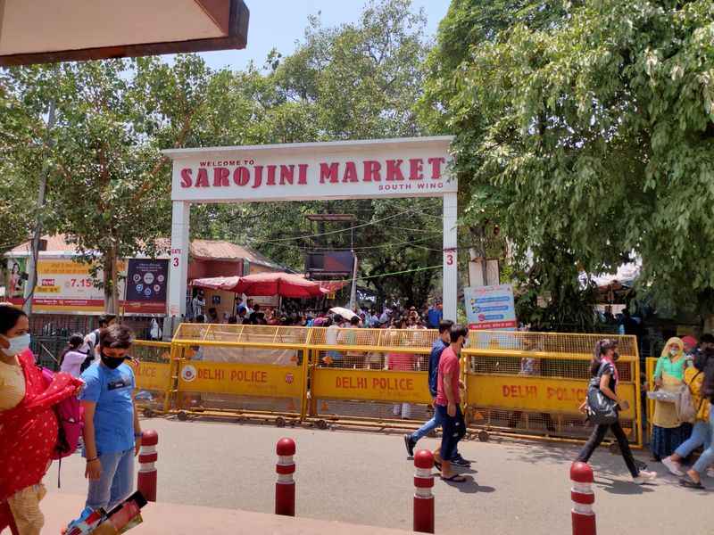 Sarojini Nagar Market