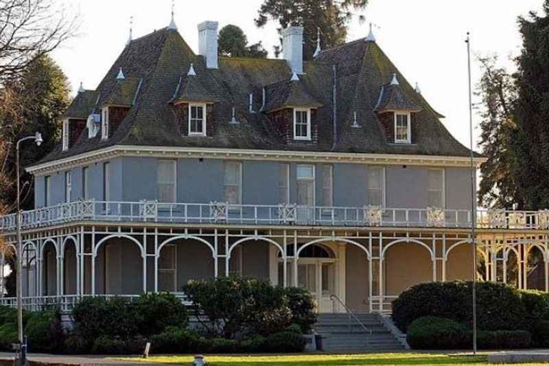 Kearney Mansion Museum