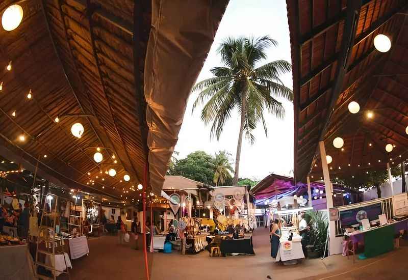 Bazaar in North Goa