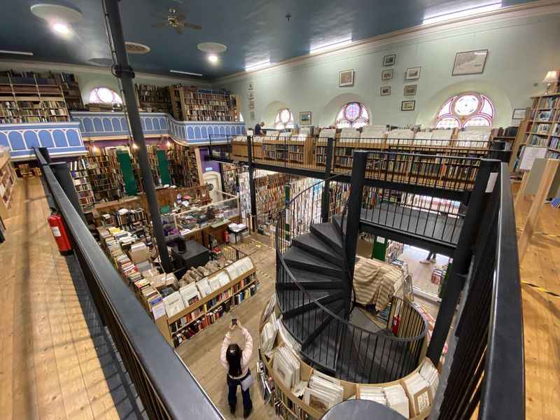 Leakey's Bookshop