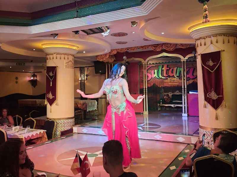 Sultana's Dinner and Belly Dancing 1001 Nights Show