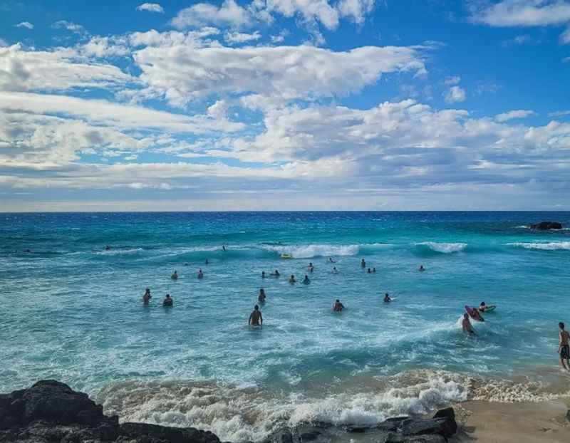 Manini'Owali Beach