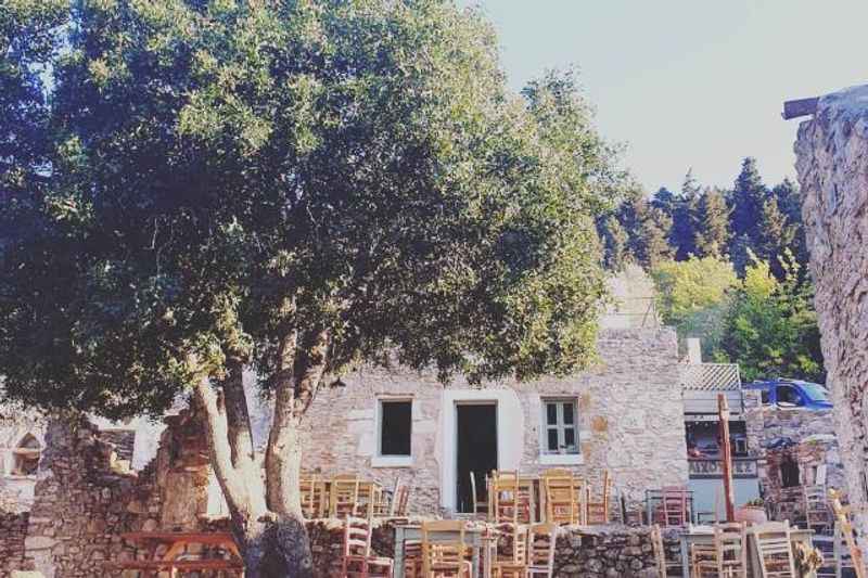 Haihoutes the Abandoned Village