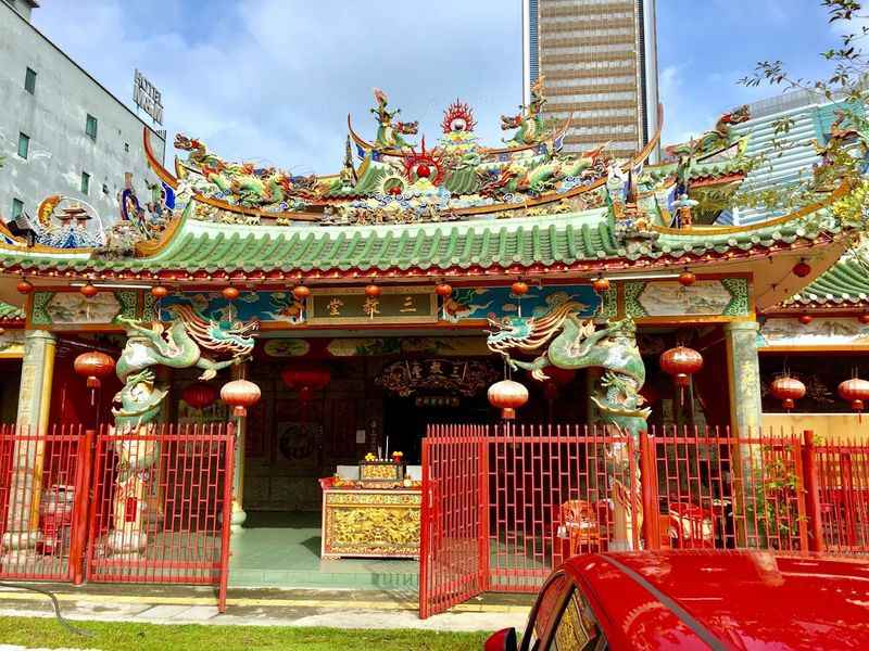 Arulmiku Sam Kow Tong Temple