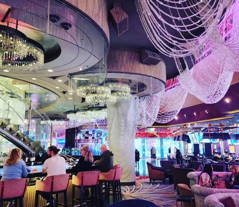 Chandelier Bar at the Cosmopolitan