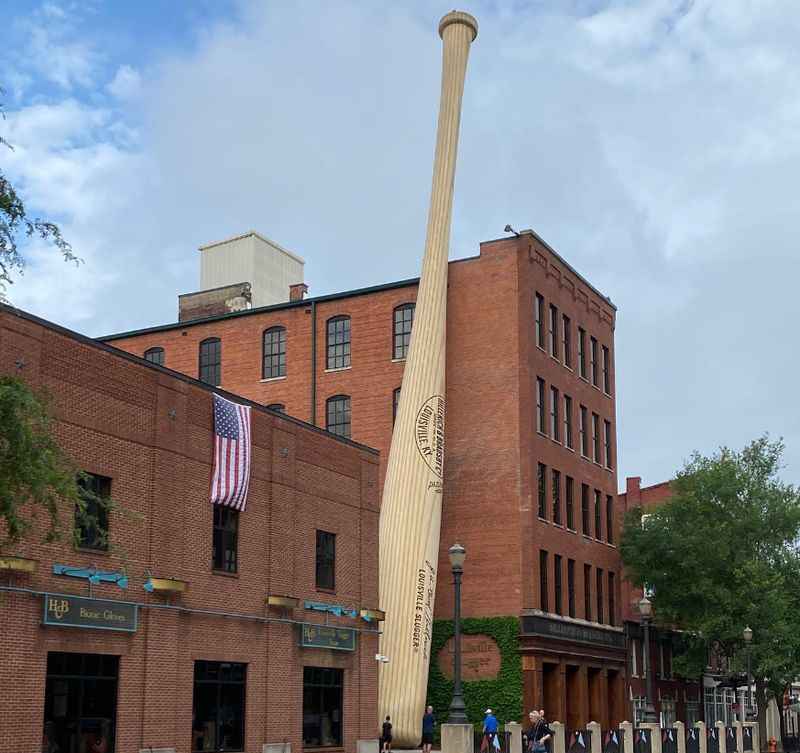 Louisville Slugger Museum