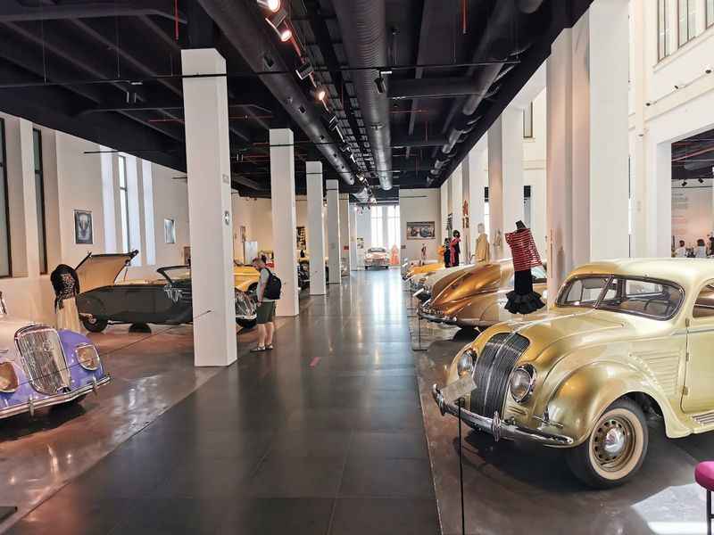 Automobile and Fashion Museum