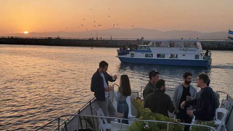 TiKi Mermaid sunset dining cruises
