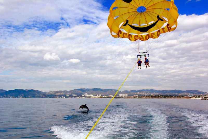 Marina del Rey Parasailing