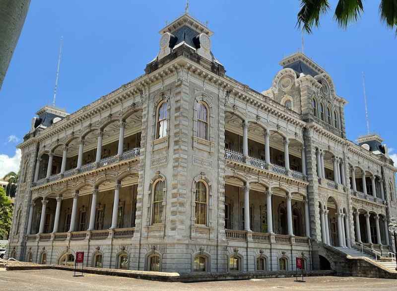 Iolani Palace