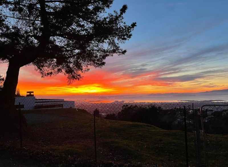 sunset view in Oakland hills