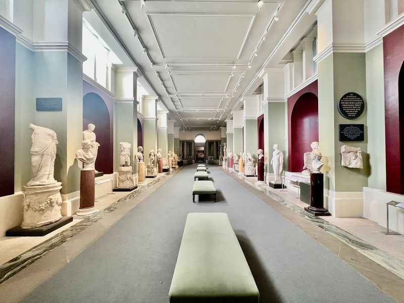 Ashmolean Museum