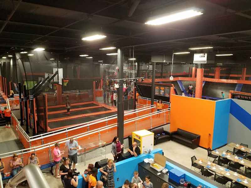 Skyzone Trampoline Park at Philly