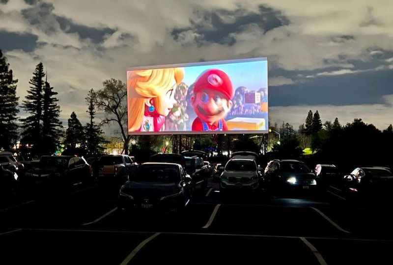 West Wind Sacramento 6 Drive-In