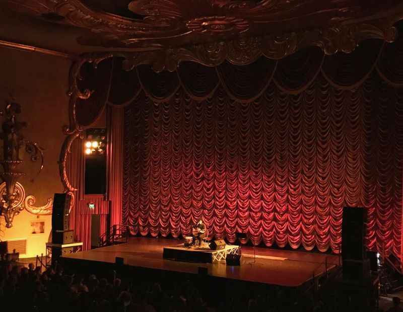 Crest Theatre