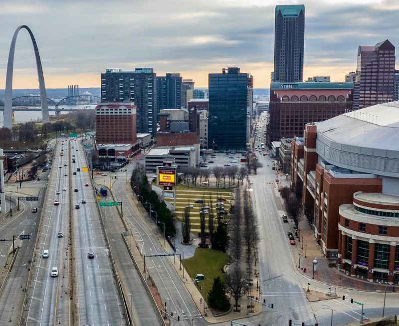 Take a Tour of St Louis Beer Baseball and Blues Music