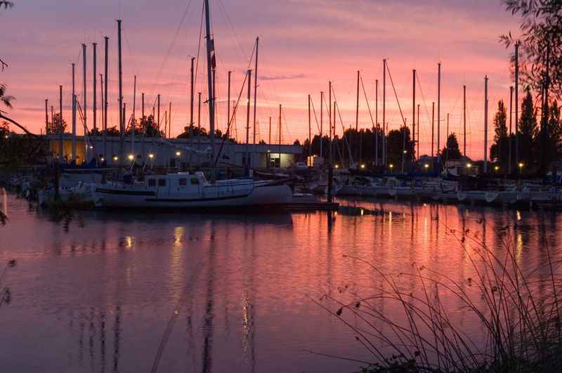 yatch parked in Stockton Marina dock