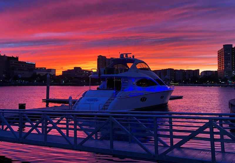 sunset sailboat cruise on Tampa Bay