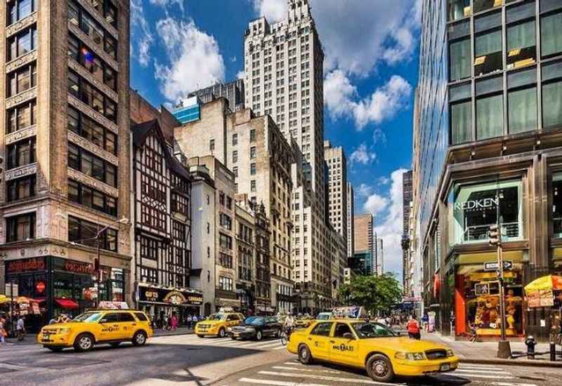  Shopping on Fifth Avenue