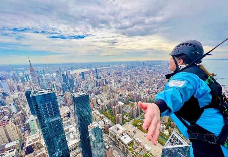 Climb In City New York 