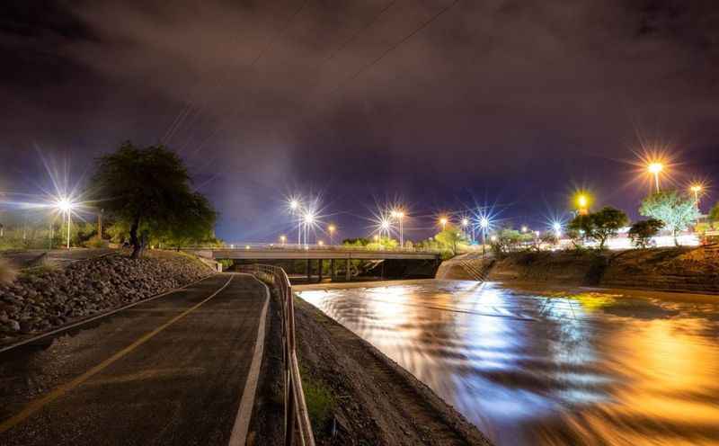 Santa Cruz River