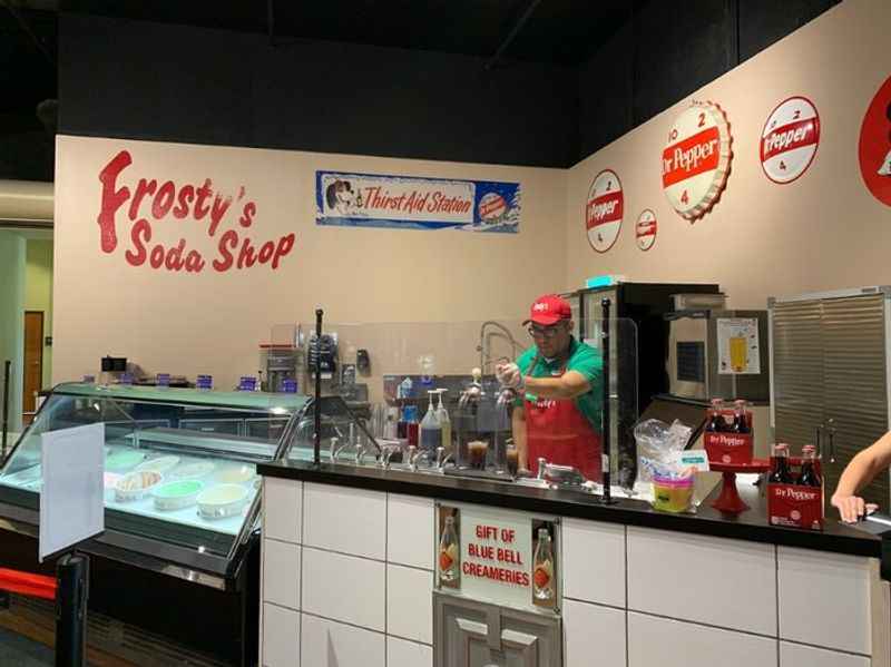 Frosty's Soda Shop