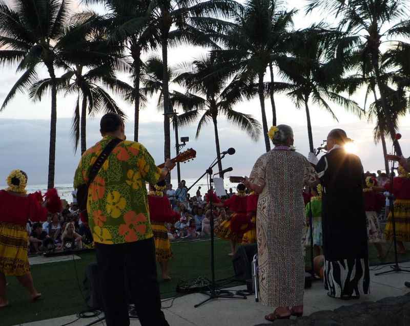 Kuhio Beach Hula Show