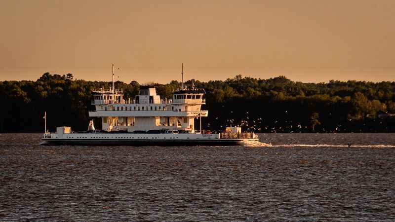 Jamestown Scotland Ferry