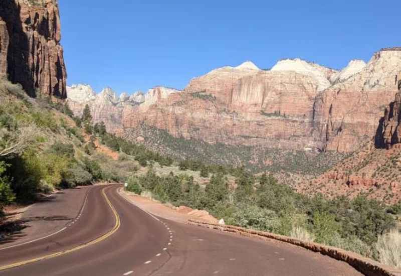  Zion-Mt Carmel Highway Scenic Drive