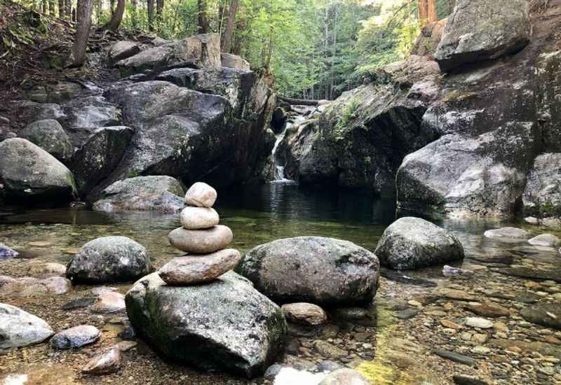 the colorful Emerald Pools