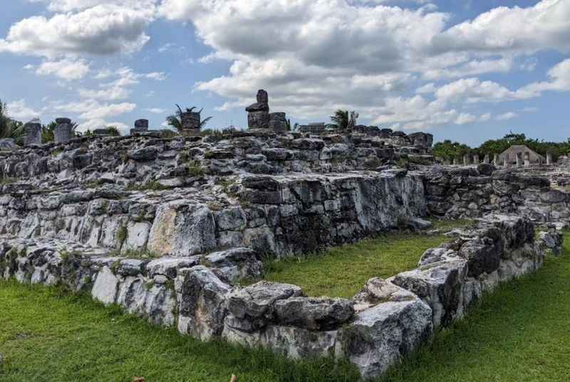 El Rey Archaeological Site