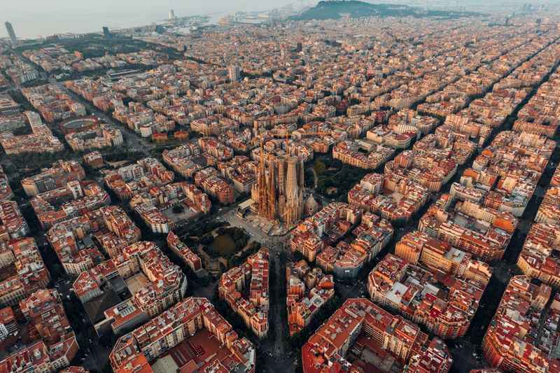 Best Tourist Attractions in Barcelona