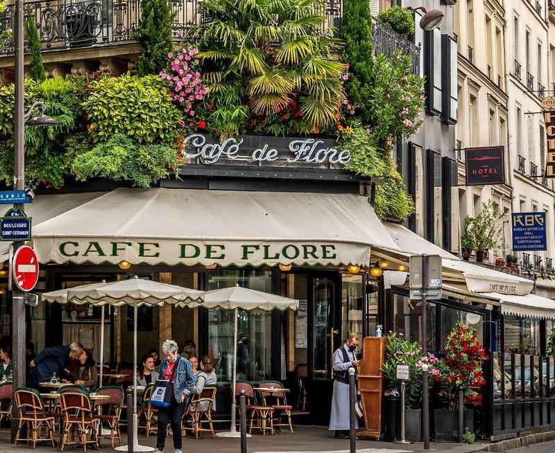 Boulevard Saint Germain